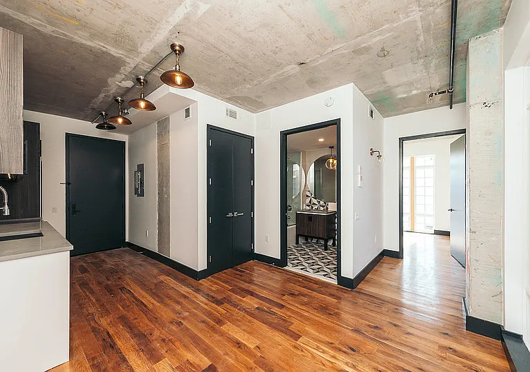 803 Wyckoff Ave #4R — Photo 3