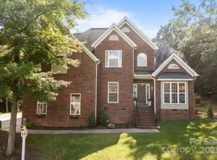 2019 Lynmore Dr, Sherrills Ford, NC 28673
