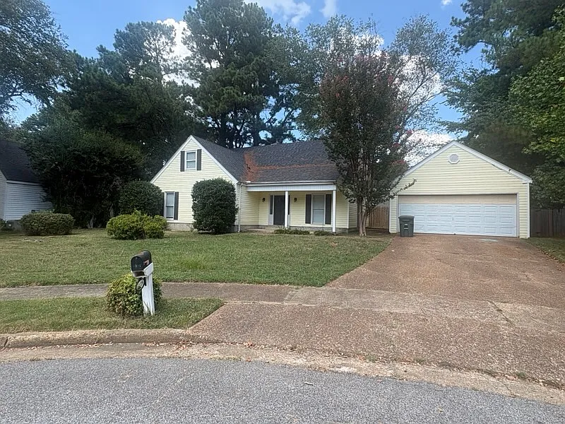 7028 Ashaway Cv