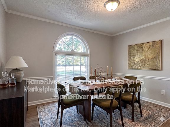 3rd image of 177 Alma Dr