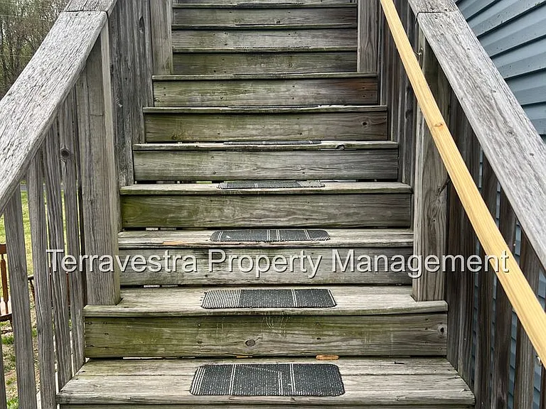 110 Woodbury-Turnersville Road — Photo 3