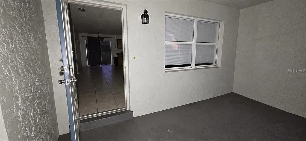 2 bed, 2.0 bath, 1800 sqft, $1,595 — Photo 4