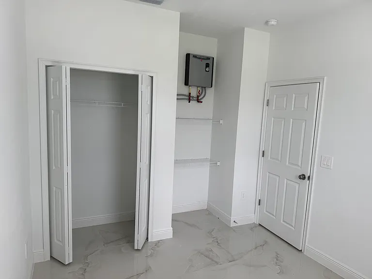 239 Milwaukee Blvd #239 — Photo 5