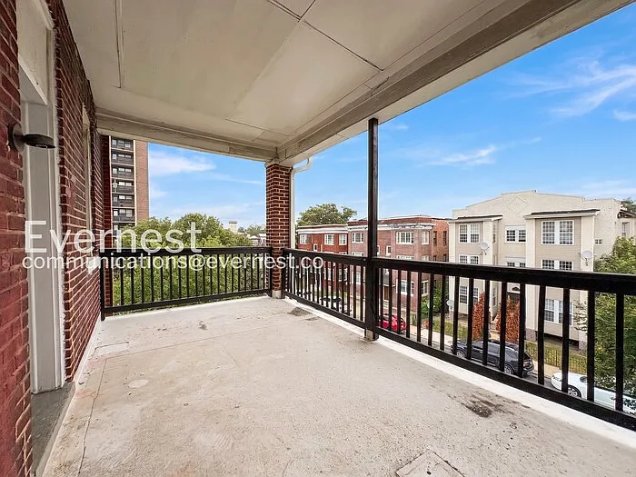 2440 Callow Ave #3 — Photo 15