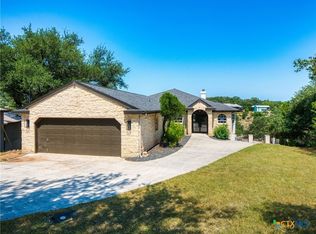 321 Village View Dr, Canyon Lake, TX 78133