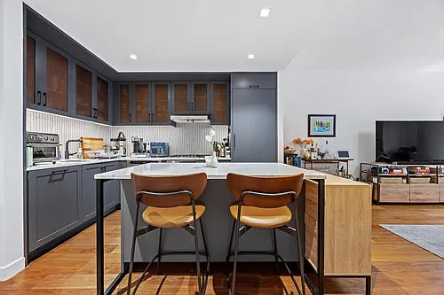 2 Shore Ln Photo 1