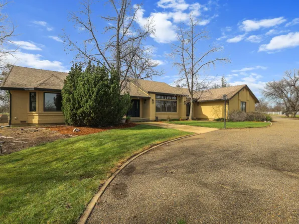 21375 Little Meadow Ln, Redding, CA 96002