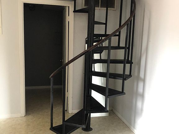 4th image of 1212 N Major Dr APT 9N