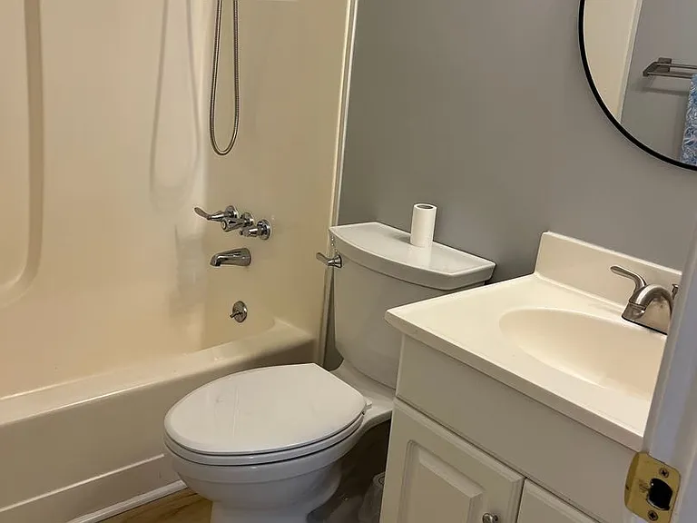 102 W Brandywine Cir — Photo 9