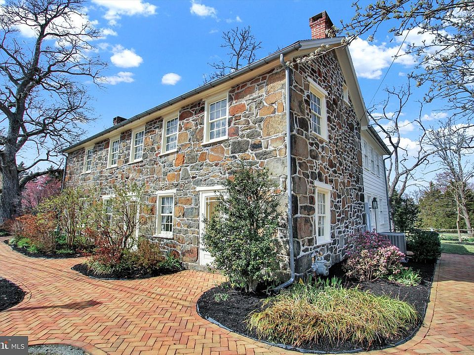 1775 Emmitsburg Rd, Gettysburg, PA 17325 | Zillow