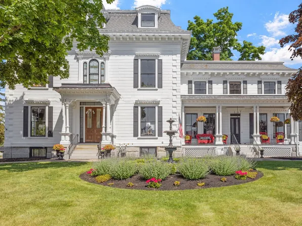 30 Church Street, Laconia, NH 03246