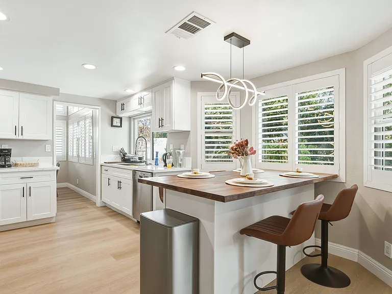 10227 Northridge Dr — Photo 50