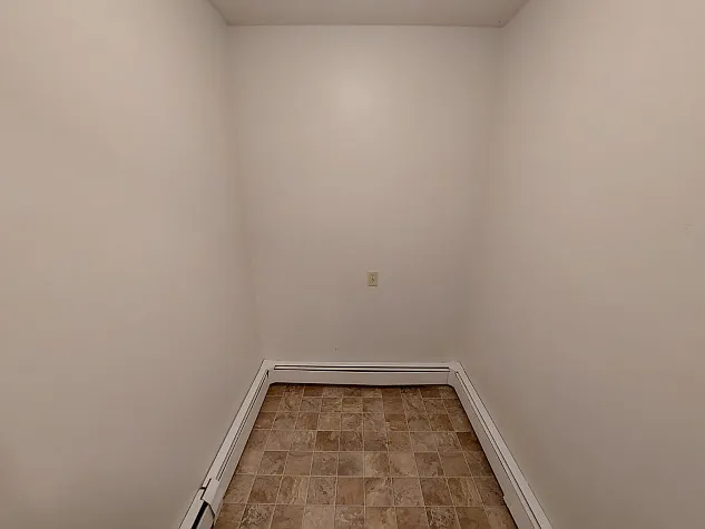 7148 Parke Ave — Photo 14