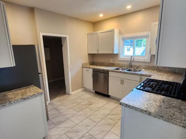 212 Ulster St UNIT 1