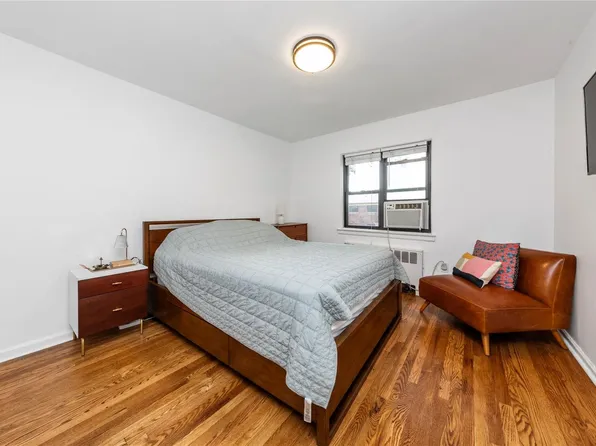 218-02 73rd Avenue image 6 of 18