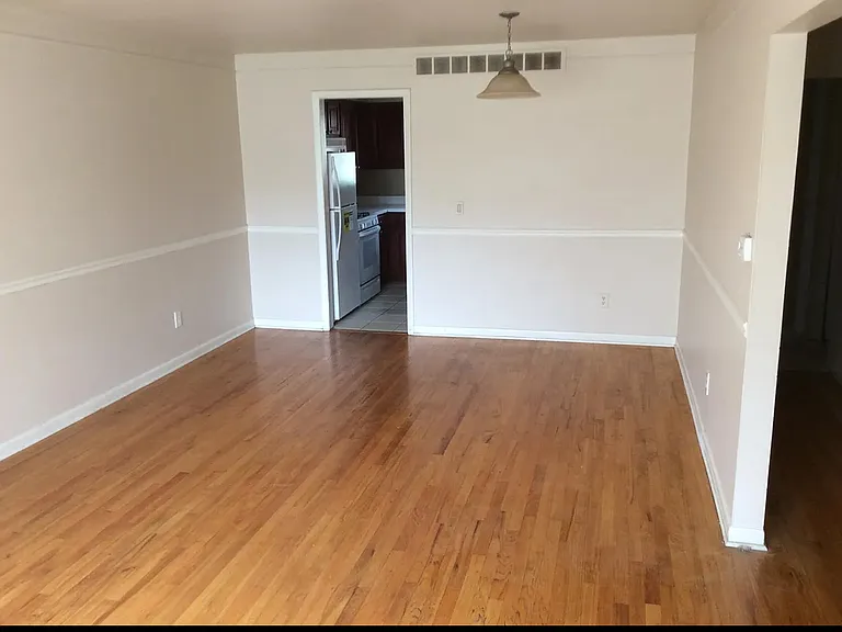 427 Fox Hills Dr N #427 — Photo 6