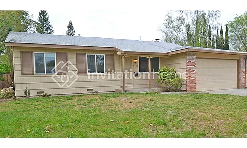 2432 El Rocco Way Photo 1