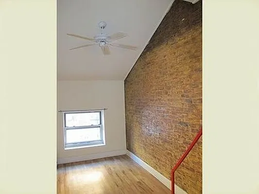 Rented by FirstService Realty (legacy) | media 2