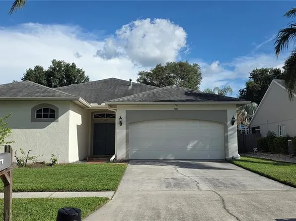 1305 Lakehurst Way, Brandon, FL 33511