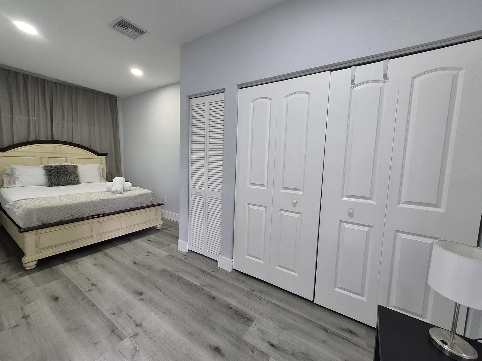 3 bed, 1682 sqft, $4,995 — Photo 3