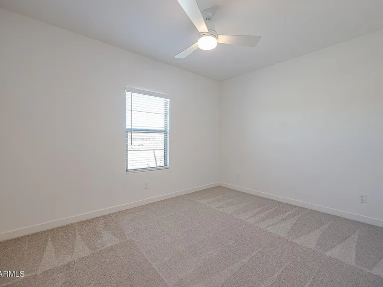 7763 N 86th Ln — Photo 14