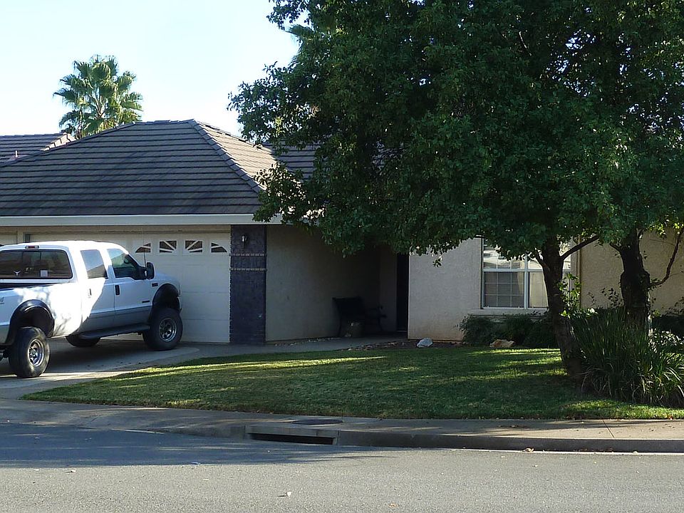 Front View from Oak Mesa