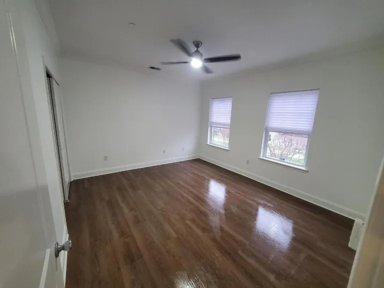 95 Central Ave — Photo 12