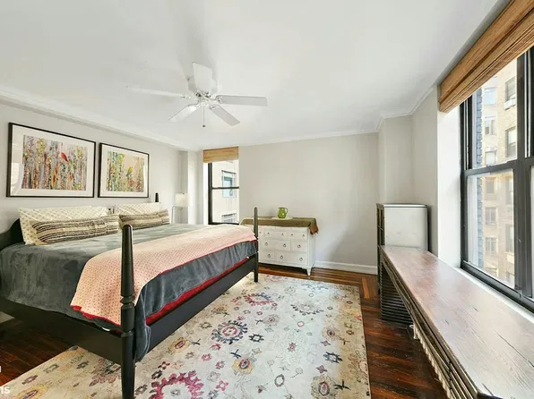 12 W 72nd St APT 7H, New York, NY 10023
