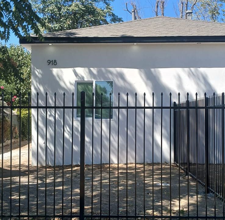 1st image of 918 Monterey St Unit 918