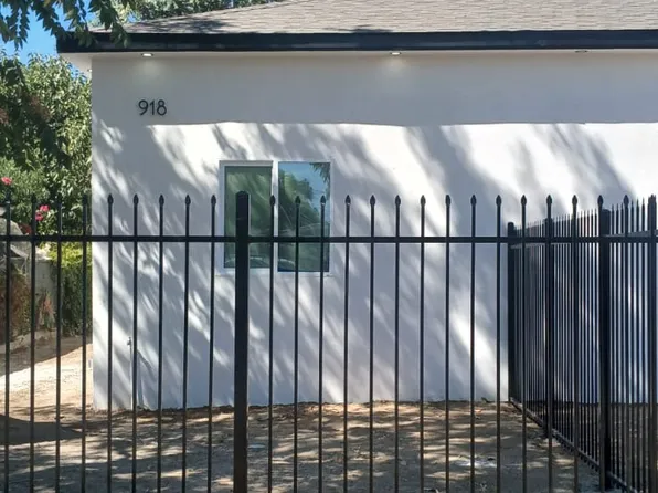 918 Monterey St Unit 918, Bakersfield, CA 93305