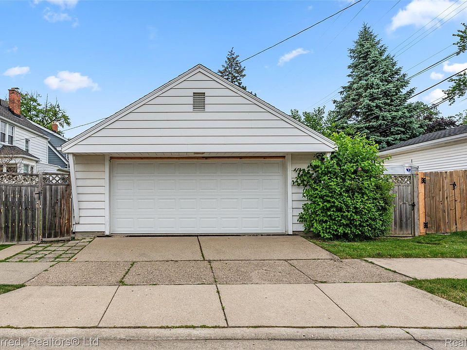 22265 Nowlin St, photo 24