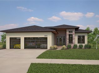 955 NE Badger Ln, Waukee, IA 50263