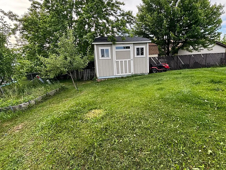 Shed
