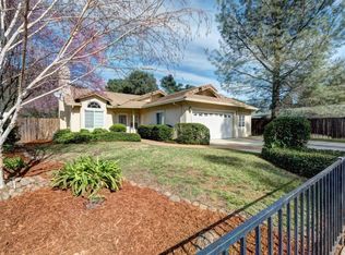 1484 Augustine Way, Redding, CA 96002