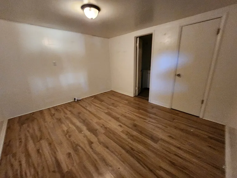 201 E Alice Ave — Photo 8