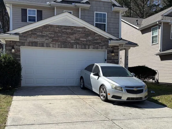 3518 Sable Glen Ln, Atlanta, GA 30349