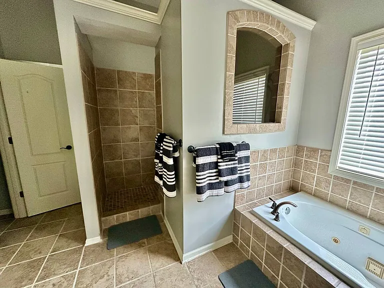 7005 Round Prairie St — Photo 17