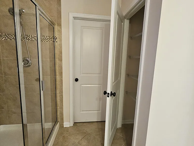 1140 Premier Key Dr — Photo 53