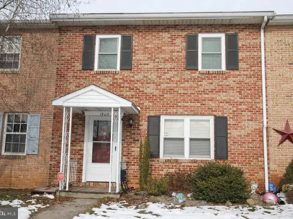 1905 Gring Dr, Wyomissing, PA 19610