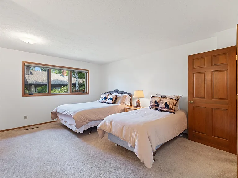 1712 W Olive St #1-48 — Photo 1