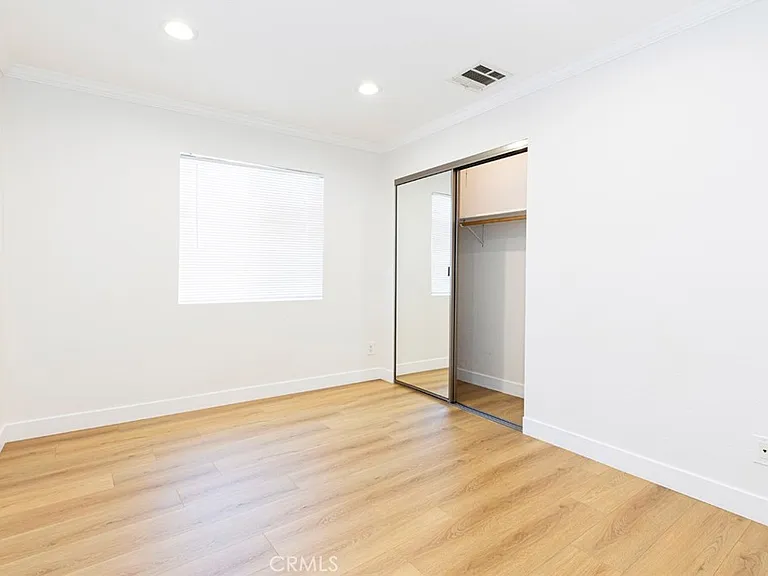 10531 Greenburn Ave — Photo 33