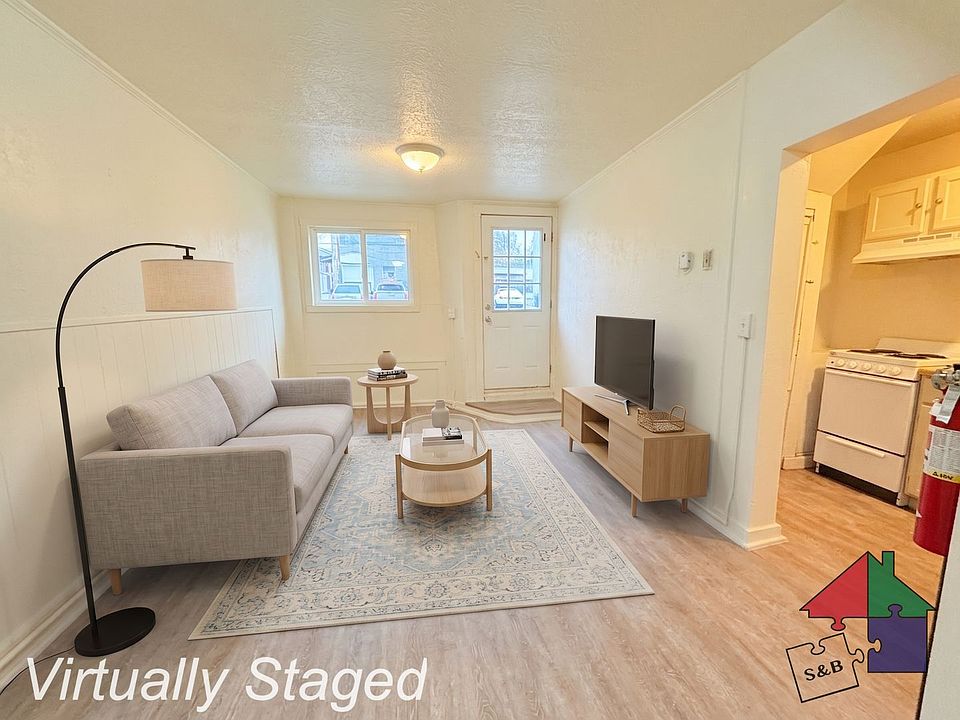 1st image of 94 Malletts Bay Ave #3C