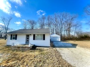 1601 S Clark St, Muncie, IN 47302