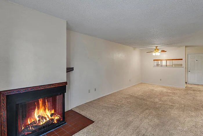 125 Franklin Ave #412 — Photo 14