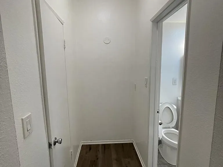 4234 Montclair St — Photo 5