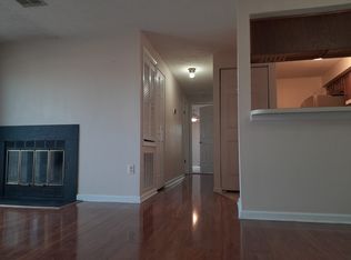 803 Stratford Way APT J, Frederick, MD 21701