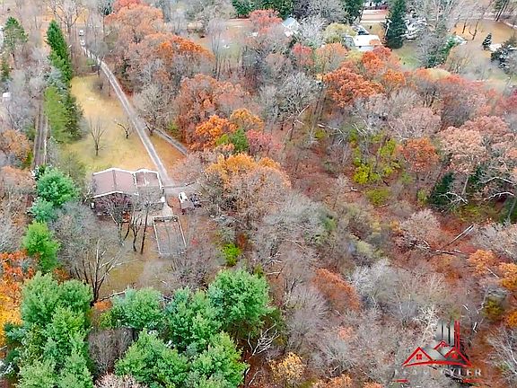 2nd image of 6570 Perryville Rd