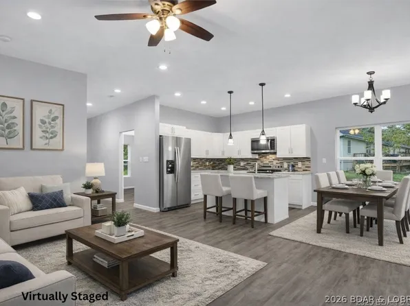 39 Buckingham Dr, Camdenton, MO 65020