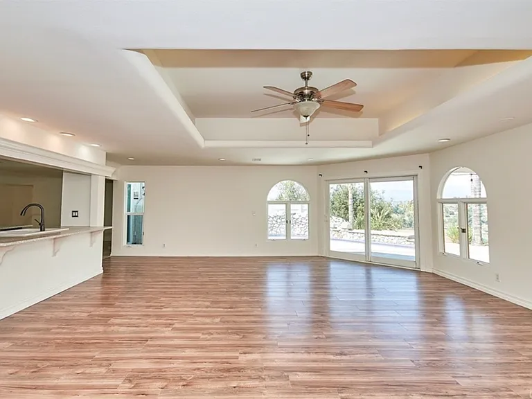 530 Cameron Crest Dr — Photo 15