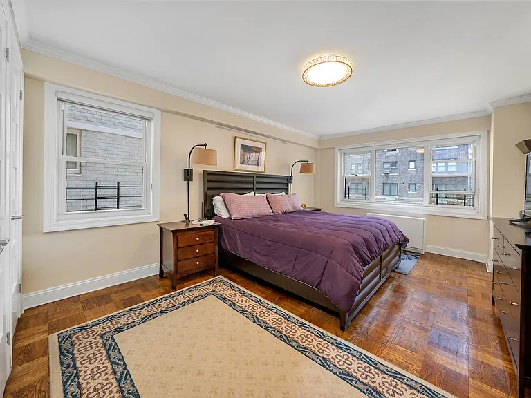 345 E 56th St #7J — Photo 11